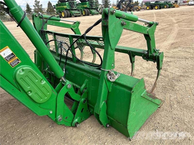 John Deere 6170M Трактори