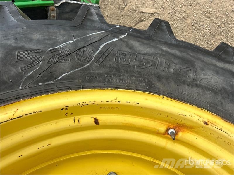 John Deere 6170M Трактори