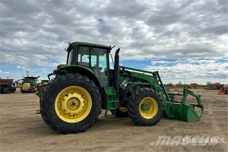 John Deere 6170M Трактори