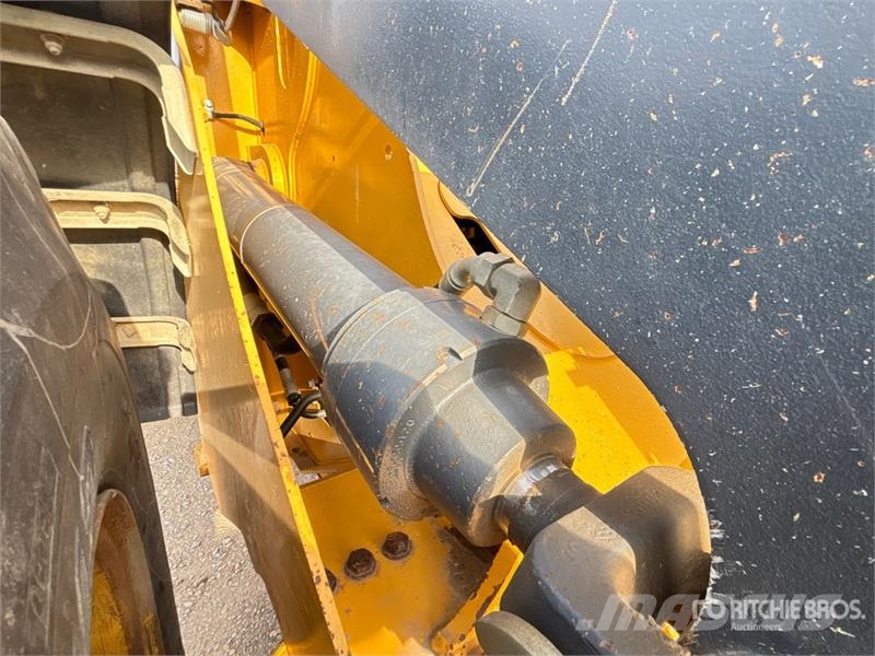John Deere 624 K Wheel Loader Cargadoras sobre ruedas