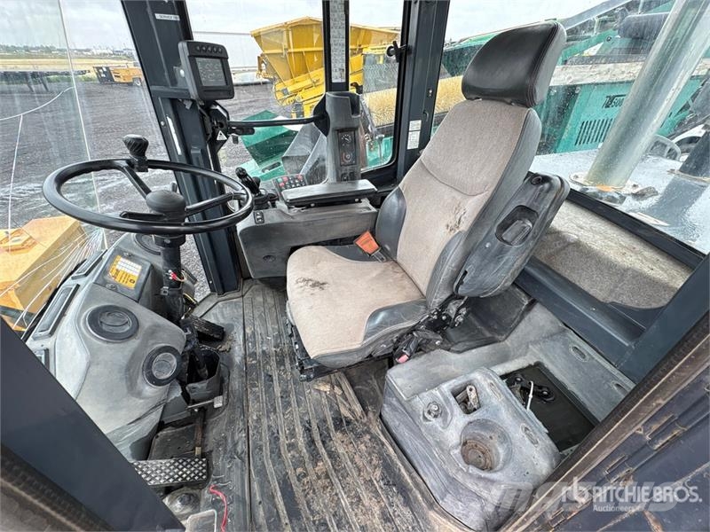 John Deere 624 K Wheel Loader Chargeuse sur pneus