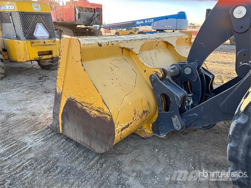 John Deere 624 K Wheel Loader Iekrāvēji uz riteņiem