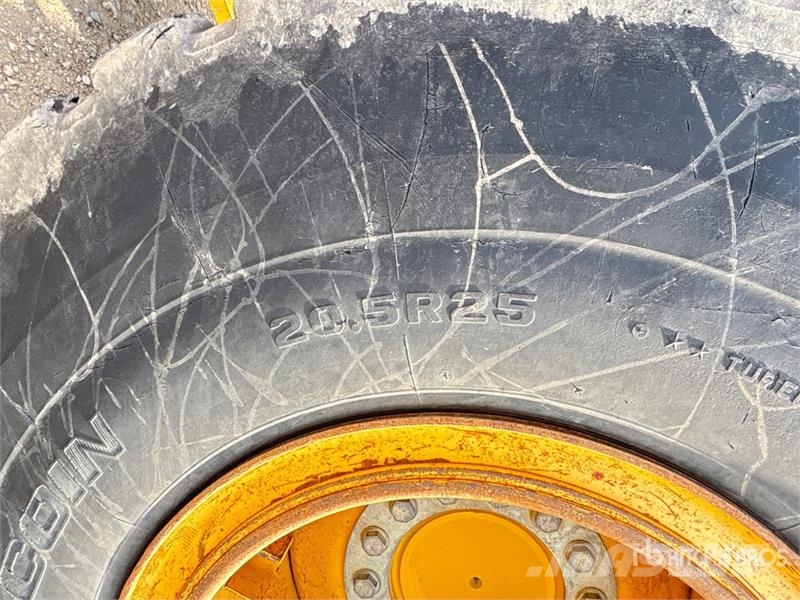 John Deere 624 K Wheel Loader Cargadoras sobre ruedas
