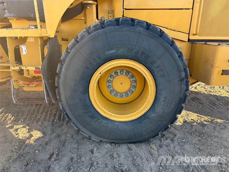 John Deere 624 K Wheel Loader Iekrāvēji uz riteņiem