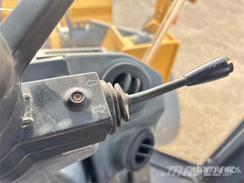 John Deere 624 K Wheel Loader Cargadoras sobre ruedas