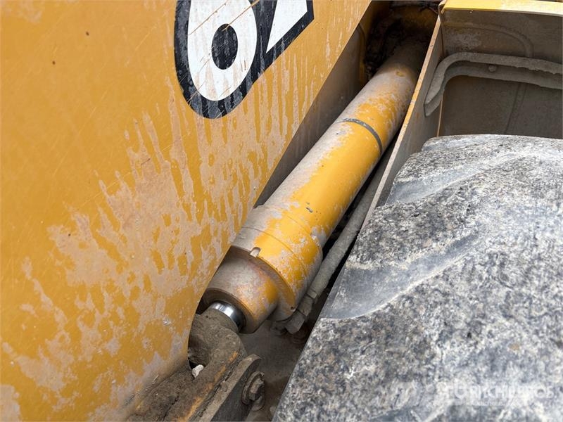 John Deere 624H Tekerlekli yükleyiciler