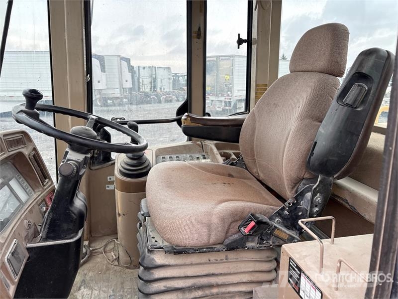 John Deere 624H Tekerlekli yükleyiciler