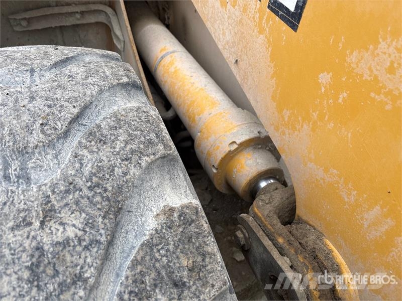 John Deere 624H Tekerlekli yükleyiciler