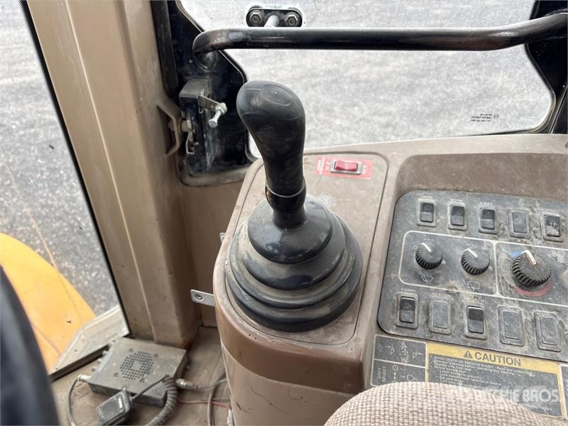John Deere 624H Tekerlekli yükleyiciler