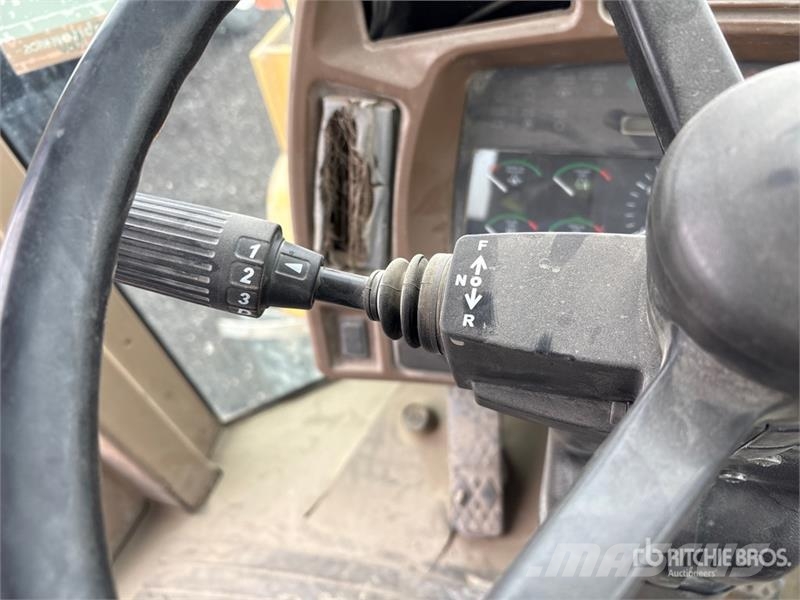 John Deere 624H Tekerlekli yükleyiciler