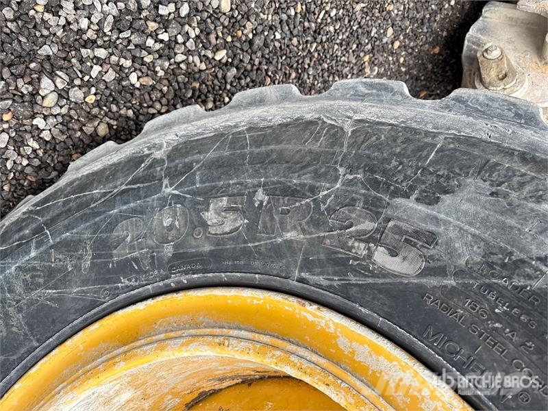 John Deere 624H Tekerlekli yükleyiciler