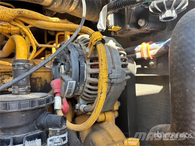 John Deere 624K Wheel Loader لوادر بعجل