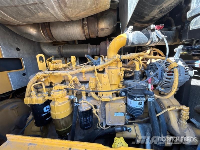 John Deere 624K Wheel Loader لوادر بعجل