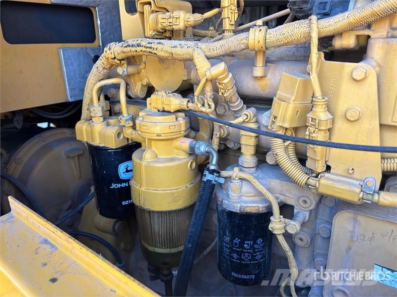 John Deere 624K Wheel Loader لوادر بعجل