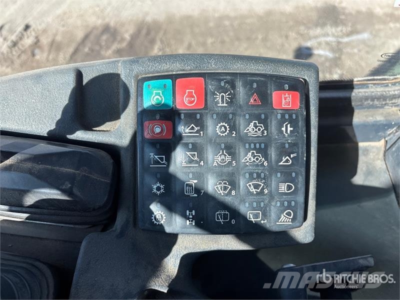 John Deere 624K Wheel Loader لوادر بعجل