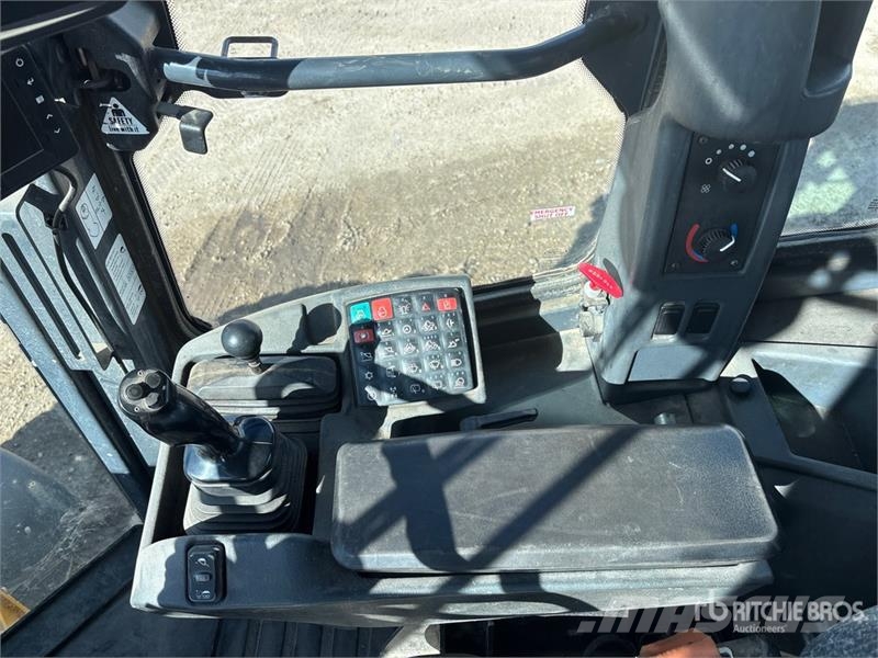 John Deere 624K Wheel Loader لوادر بعجل