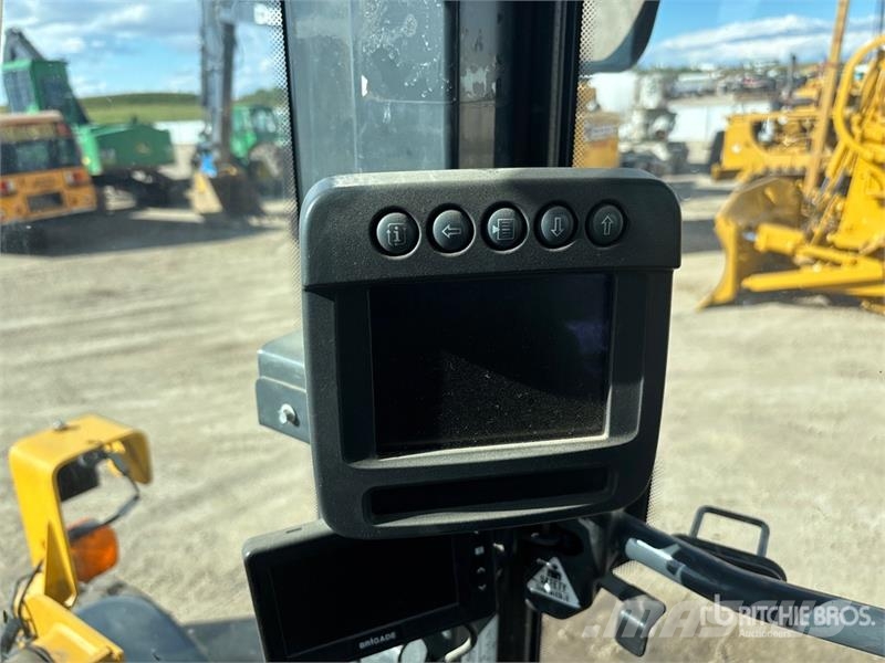 John Deere 624K Wheel Loader لوادر بعجل