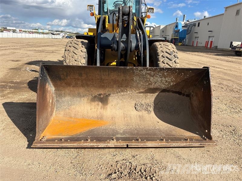 John Deere 624K Wheel Loader لوادر بعجل