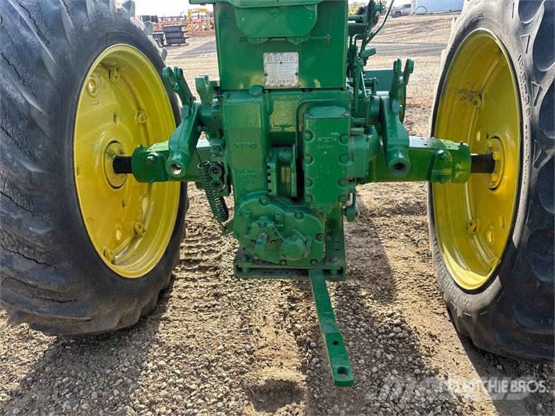 John Deere 630 2WD Narrow Front Antique Tractor Traktorit