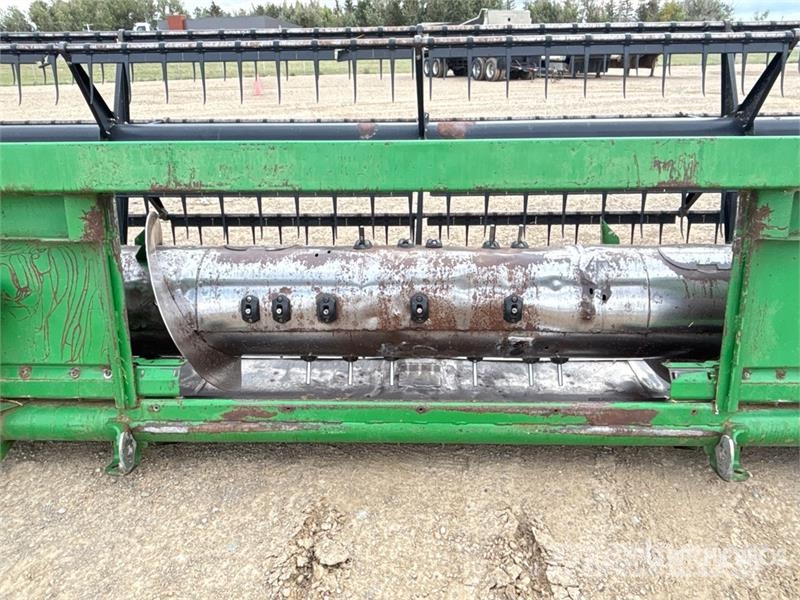 John Deere 630R 30 ft Rigid Combine Header Glave hederi za kombajne