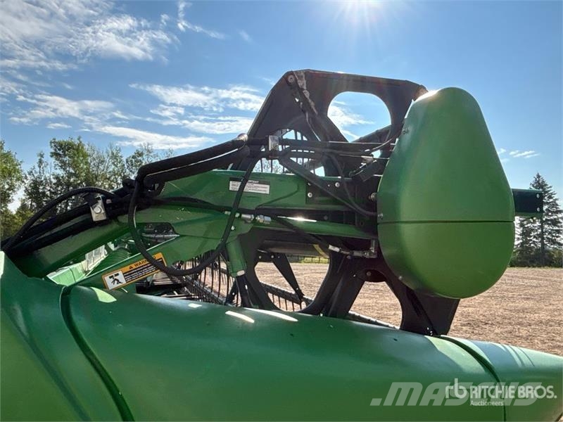 John Deere 635D رؤوس الحصادات الدراسات