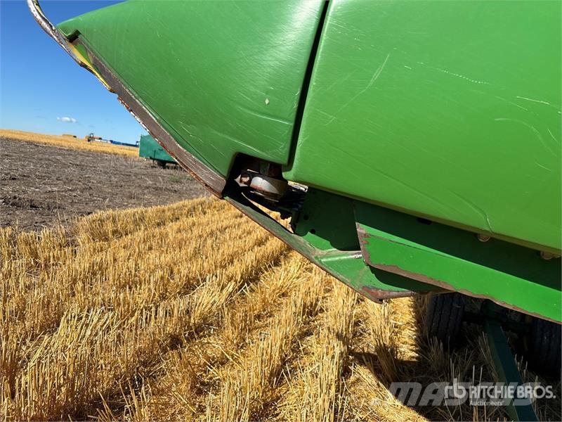 John Deere 635D Erntevorsätze