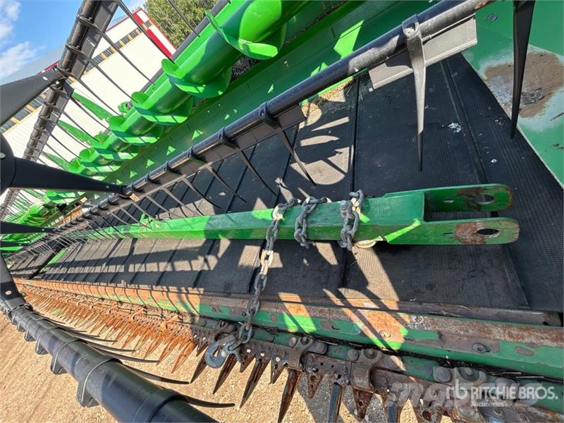 John Deere 635D رؤوس الحصادات الدراسات