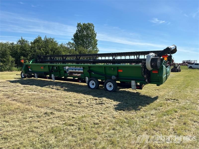 John Deere 635F رؤوس الحصادات الدراسات
