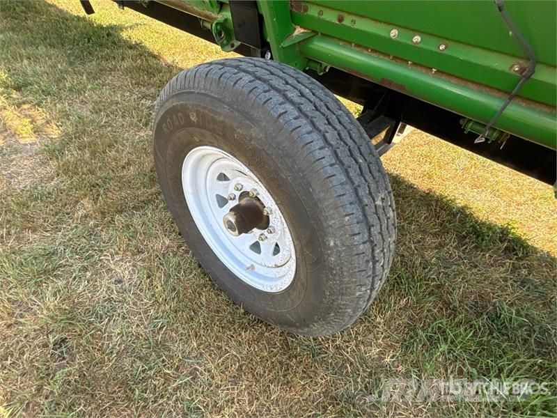 John Deere 635F رؤوس الحصادات الدراسات