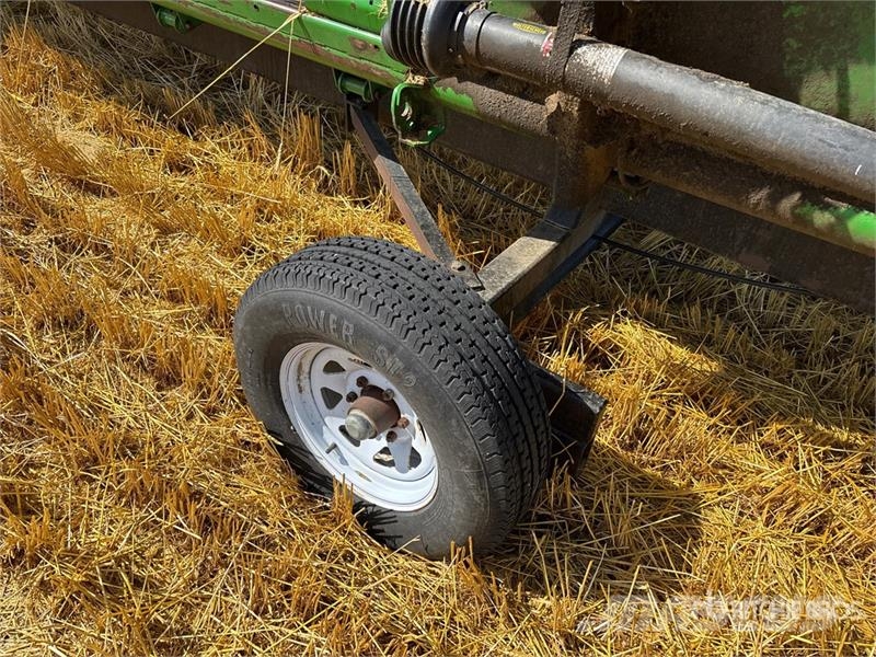 John Deere 635F Testate per mietitrebbie