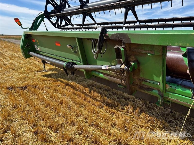 John Deere 635F Testate per mietitrebbie