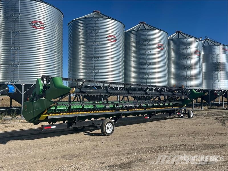 John Deere 635F Cabezales de cosechadoras combinadas