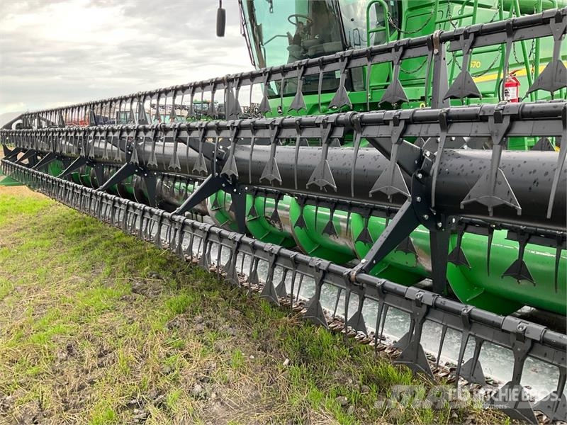 John Deere 635F Skärbord