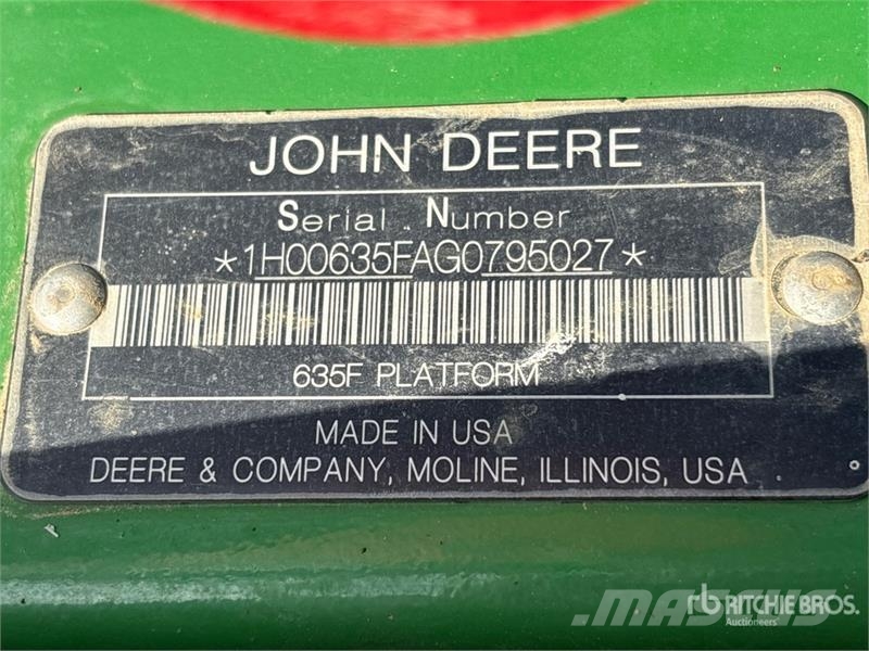 John Deere 635F Barre de coupe pour moissonneuse batteuse