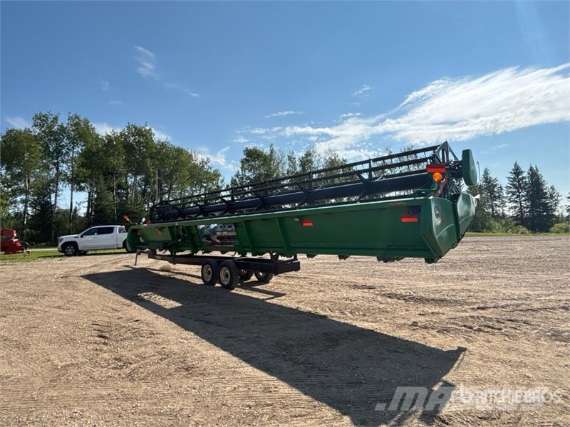 John Deere 635F رؤوس الحصادات الدراسات