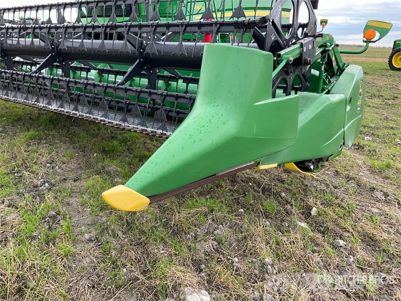 John Deere 635F Skärbord