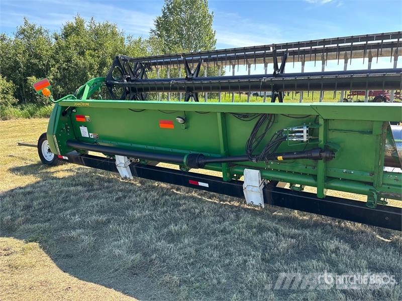 John Deere 635F رؤوس الحصادات الدراسات