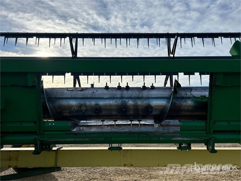 John Deere 635F رؤوس الحصادات الدراسات