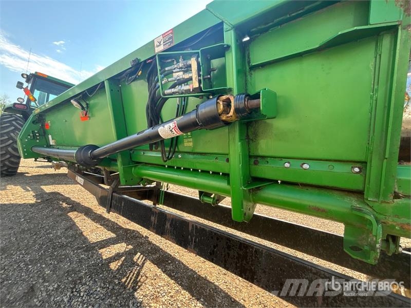 John Deere 635F رؤوس الحصادات الدراسات