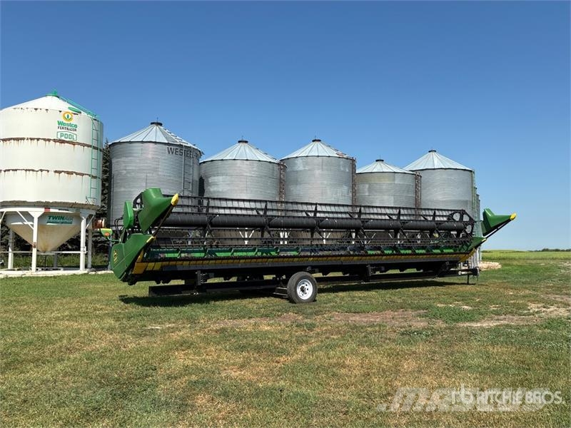 John Deere 635F رؤوس الحصادات الدراسات