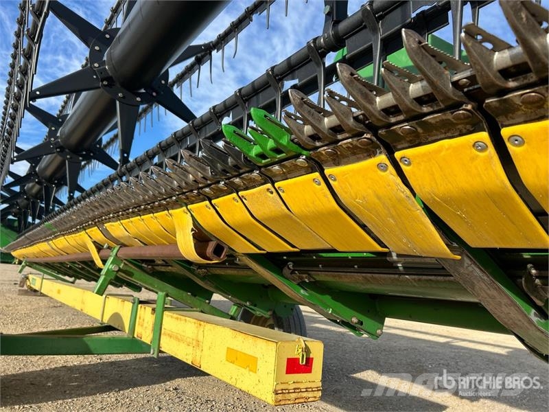 John Deere 635F رؤوس الحصادات الدراسات