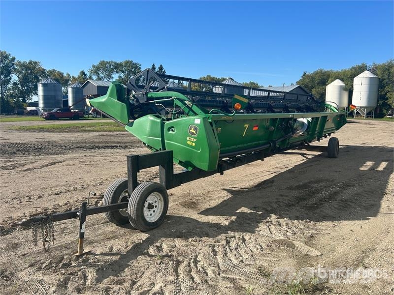 John Deere 635F Cabezales de cosechadoras combinadas
