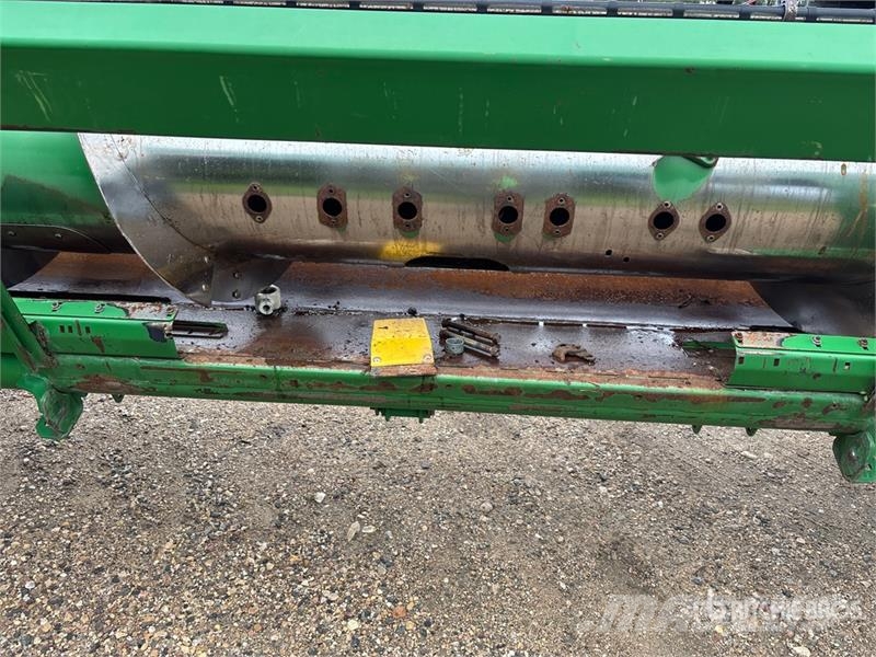 John Deere 635F Cabezales de cosechadoras combinadas