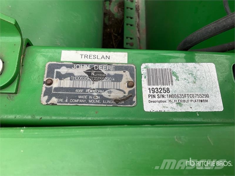 John Deere 635F Skärbord