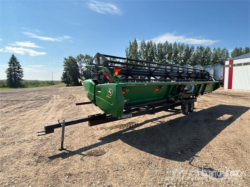 John Deere 635F رؤوس الحصادات الدراسات