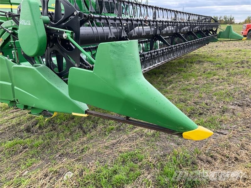 John Deere 635F Skärbord