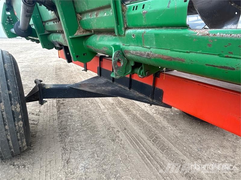 John Deere 635F Cabezales de cosechadoras combinadas