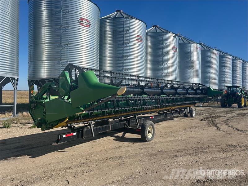 John Deere 635F Cabezales de cosechadoras combinadas