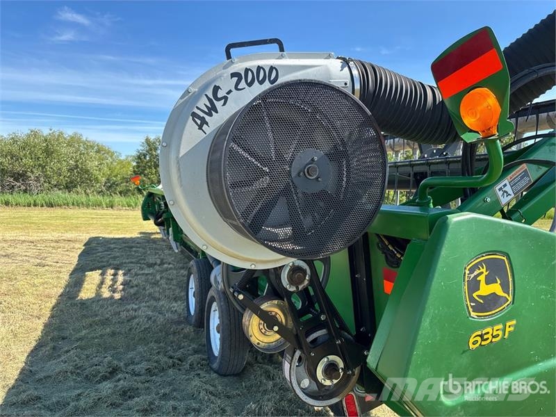 John Deere 635F رؤوس الحصادات الدراسات