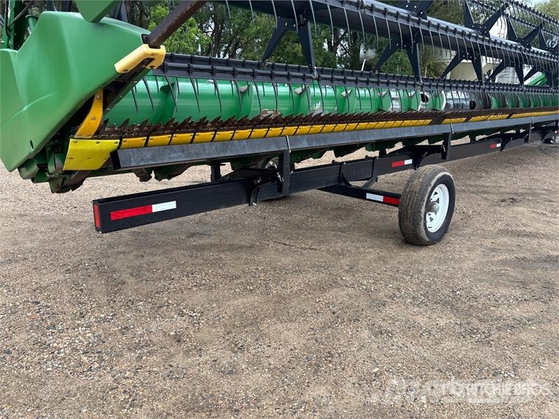 John Deere 635F Cabezales de cosechadoras combinadas